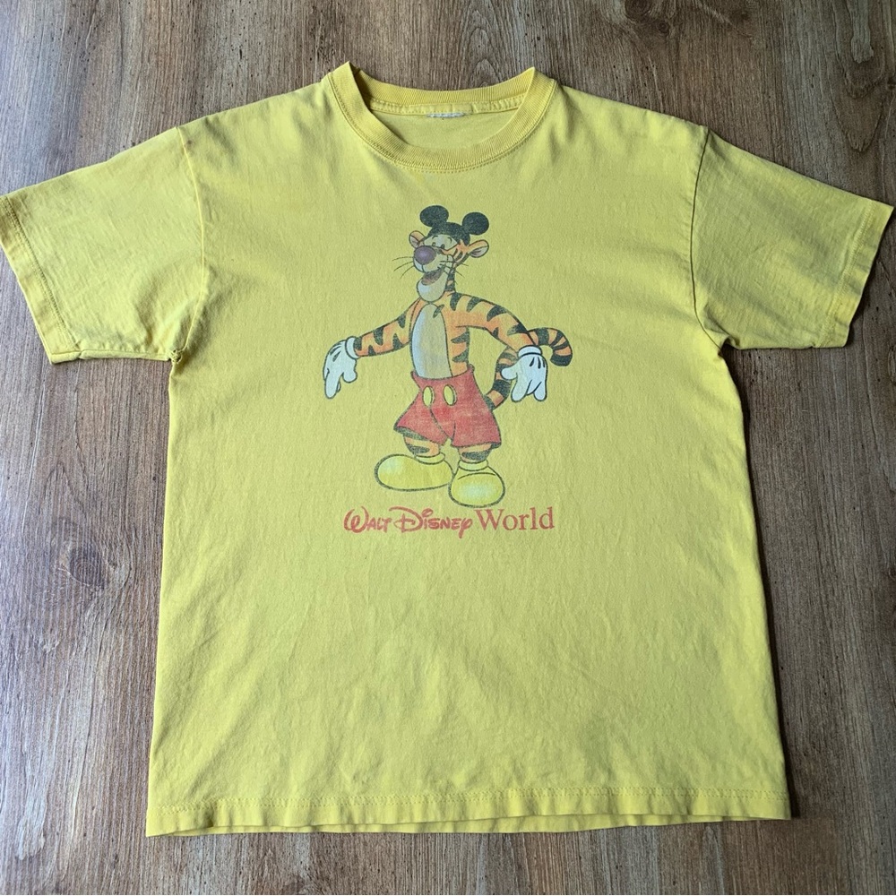 Vintage Walt Disney World T Shirt Tigger Youth